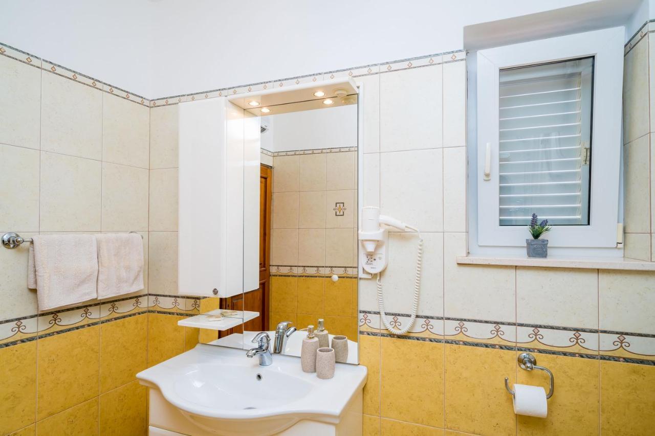 Orsetta Apartments ドゥブロブニク エクステリア 写真